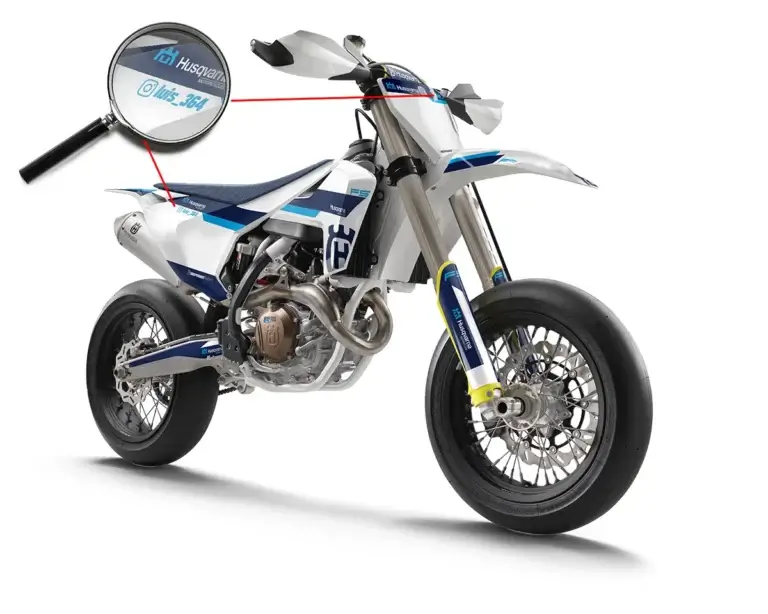 Husqvarna FS 450 Dekor Kit mit Instagram Name unter einer Lupe | Independent Racing | Dekore, Accessoires und Motorrad Bekleidung