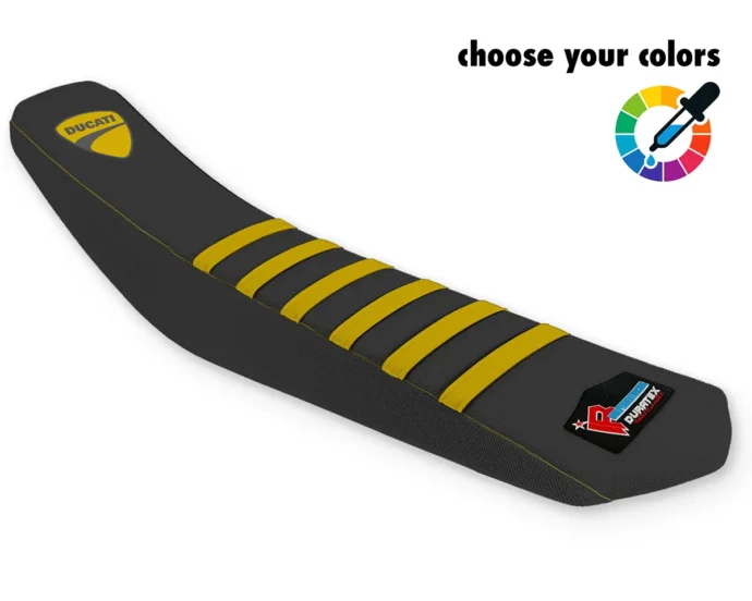 Schwarzer Sitzbankbezug mit goldenen Streifen und goldenem Logo für die Ducati Desmo 450 MX.