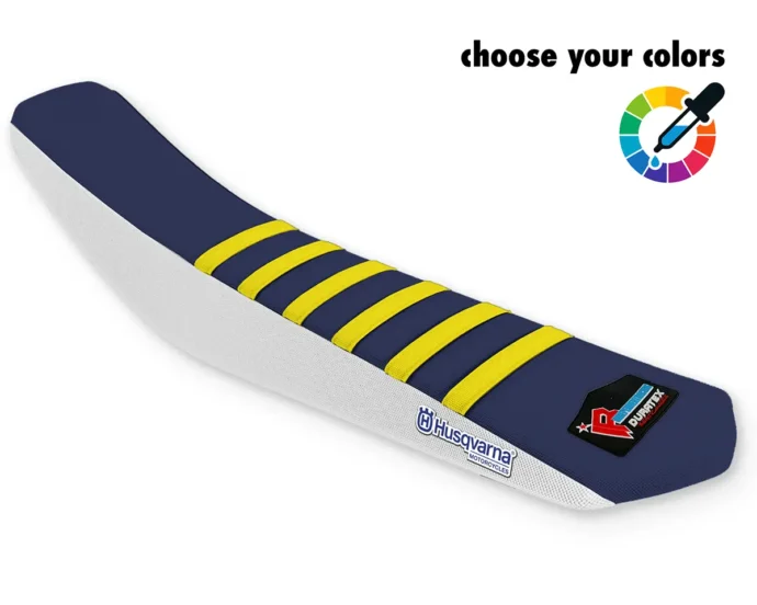 Dunkelblauer Husqvarna Sitzbankbezug für Motocross, Enduro & Supermoto mit gelben Rippen, weißen Seiten und Husqvarna-Logo.