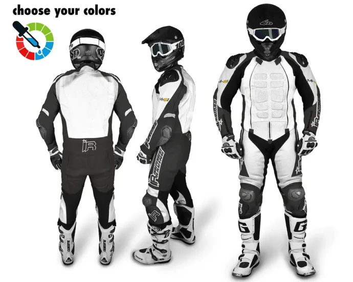 Maßgeschneiderte Lederkombi von Independent Racing in Weiß und Schwarz mit Schutzprotektoren, gezeigt aus Front-, Seiten- und Rückansicht.